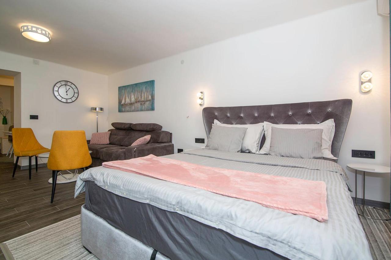 City Center Apartment Βελιγράδι Εξωτερικό φωτογραφία